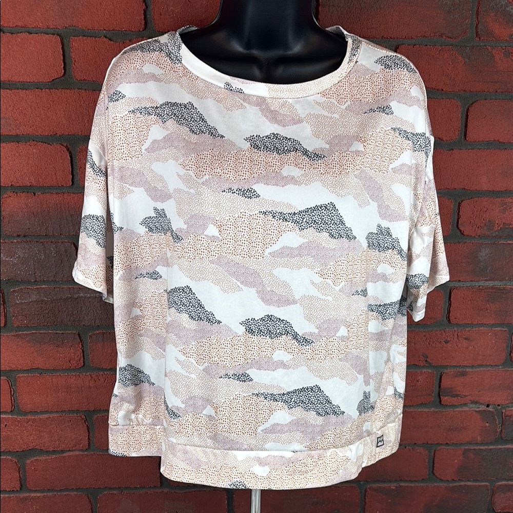 Avalanche  Shirt‎ Womens Large